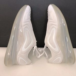 NIKE AIRMAX 720 MENS 12